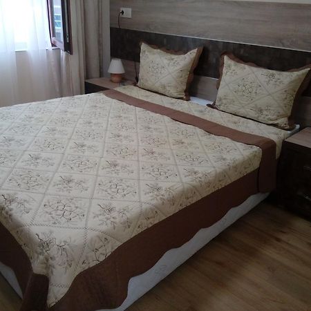Apartment Tanita Pomorie Exterior photo